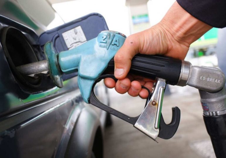 Prezzi benzina e diesel ancora in salita
