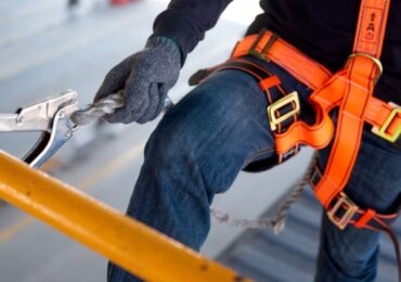 Sicurezza sul lavoro, vittime e infortuni in crescita: settore delle costruzioni il più colpito